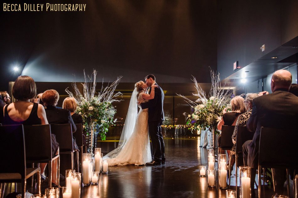 guthrie theater wedding winter minneapolis photographer
