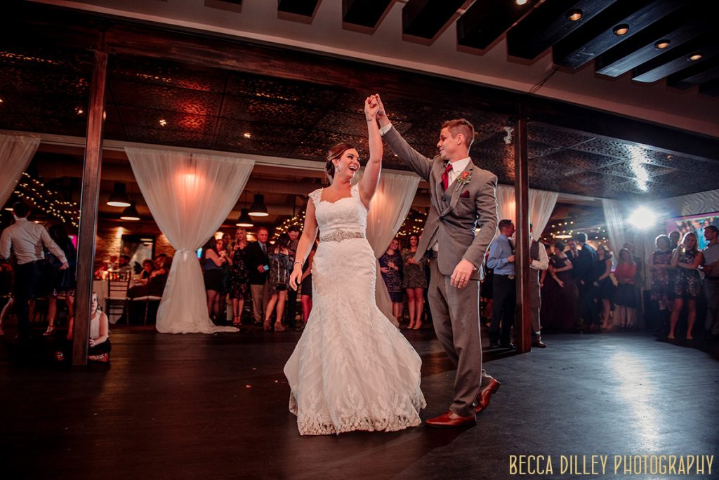 minneapolis event center wedding fall