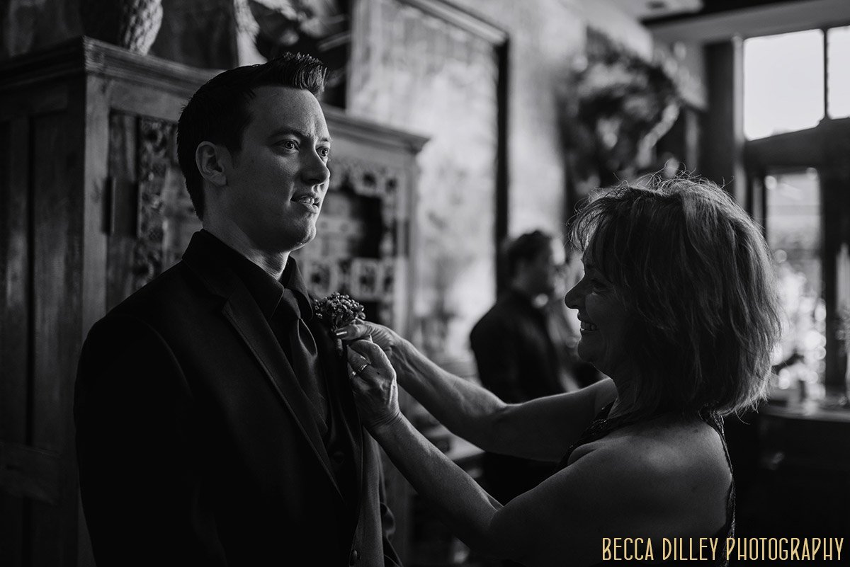 minneapolis sci fi lovers wedding loring and varsity